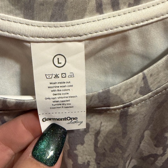 Dry fit T-Shirt size L - Picture 2 of 2